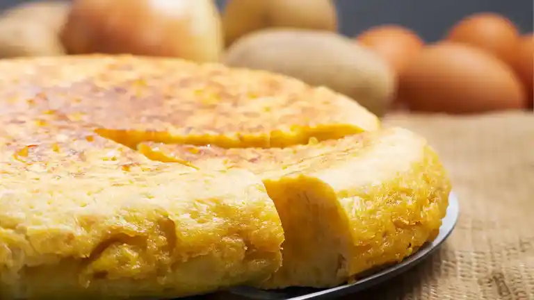 Imagen 1 de Expertos cocineros coinciden: estas son las mejores tortillas de patatas de supermercado, según la OCU en 2026