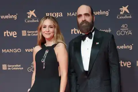 Imagen 1 de Chapas y reivindicaciones por Palestina en la alfombra roja de los Premios Goya 2026: "La cultura debe ser un altavoz político; no podemos quedarnos al margen