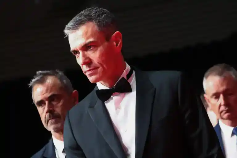 Imagen 1 de Pedro Sánchez agradece en los Goya las palabras de Susan Sarandon: "El lado sensato es estar donde se puede asegurar la paz