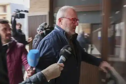 Imagen 1 de El político encargado de los bomberos en la dana justifica la ausencia de Mazón en un Cecopi donde no se mencionaron víctimas fatales.