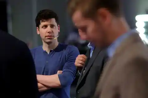Imagen 1 de Sam Altman lleva años diciendo una cosa y haciendo la contraria. Esta vez lo hizo en 48 horas