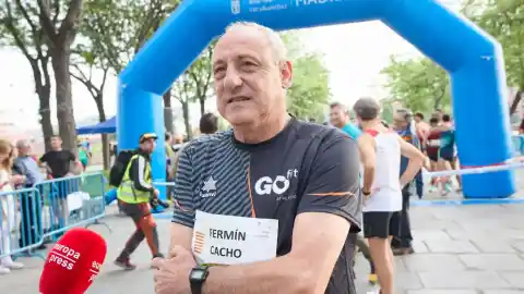 Imagen 1 de Fermín Cacho ingresado tras desvanecimiento mientras se