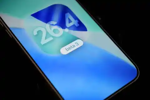 Imagen 1 de iOS 26.4 beta 3 llega con emojis pero Playlist Playground