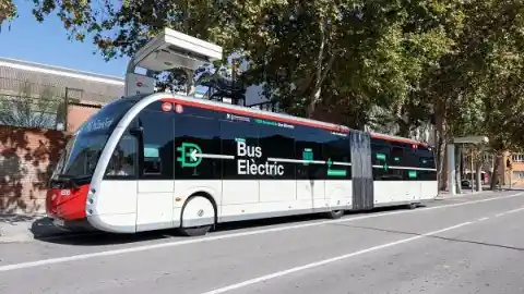 Imagen 1 de Xavier Flores prevé 14 millones para TMB con CAE hasta 2028