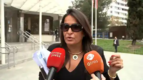 Imagen 1 de Aída Nizar suplica volver a España desde Abu Dabi: "Rezad por nosotros, estamos en territorio hostil"