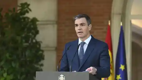 Imagen 1 de Pedro Sánchez exige cese de ataques en Irán y rechaza guerra