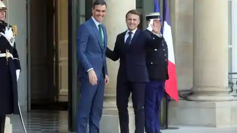 Imagen 1 de Macron llama a Sánchez para expresar solidaridad europea