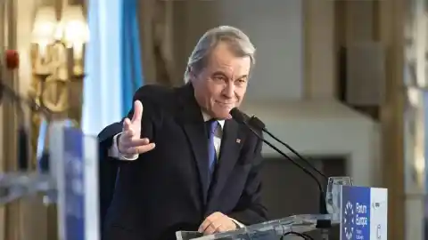 Imagen 1 de Mas pide que Junts “reagrupe” a todos los sectores que formaban Convergència