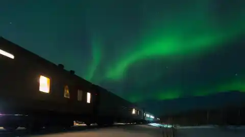 Imagen 1 de Auroras boreales visibles desde trenes cerca de los polos