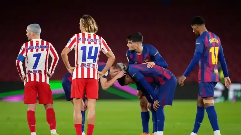 Imagen 1 de El enfado de Flick por las lesiones del Barça saca a la luz divergencias con la preparación física
