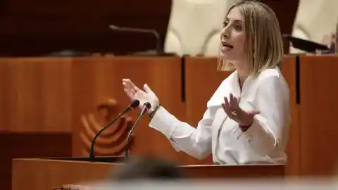 Imagen 1 de Vox le comunica al PP que volverá a votar en contra de la investidura de María Guardiola en Extremadura