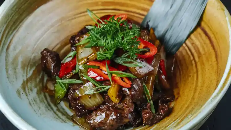 Imagen 1 de Ternera al estilo asiático: una económica y deliciosa receta que se hace en menos de media hora