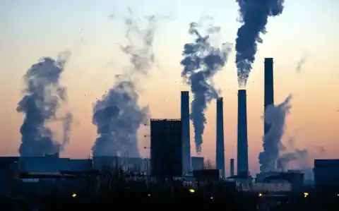 Imagen 1 de Ecologistas en Acción exige una transición energética justa ante la crisis actual