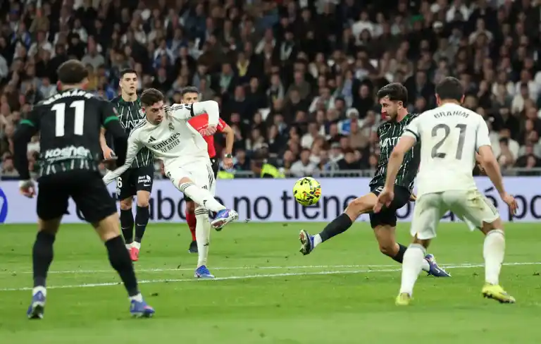 Imagen 1 de Así te hemos contado la victoria del Real Madrid ante el Elche en Liga