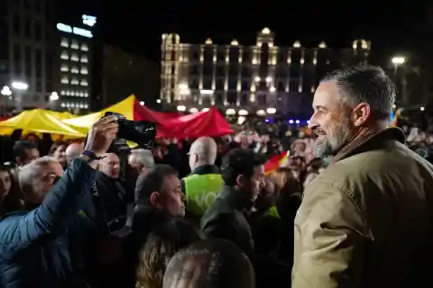 Imagen 1 de Vox despliega nuevos rostros para blindarse en la recta final de campaña ante el 15-M