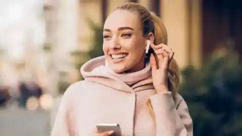 Imagen 1 de Fiesta de Ofertas de Primavera de Amazon: AirPods y más auriculares de marca con descuento
