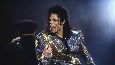 Imagen 1 de Retrasos del biopic de Michael Jackson revelan fatiga pública y silencio de la Academia sobre sus Oscars.