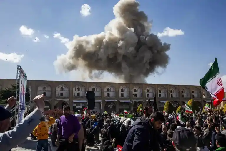 Imagen 1 de Irán registra más de 3.040 muertos civiles tras bombardeos