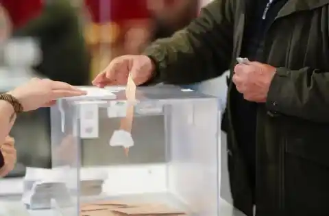Imagen 1 de Carlos Martínez lleva al PSOE la victoria en Soria con entrada de Vox y caída de Soria Ya