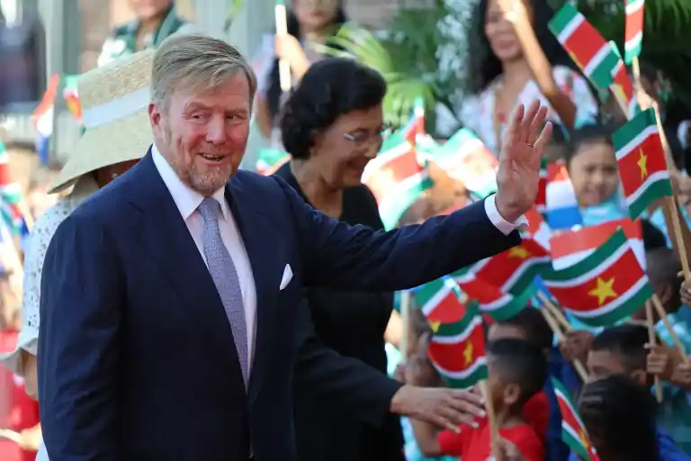 Imagen 1 de Los descendientes de esclavos de Surinam aceptan las disculpas del rey Guillermo de Países Bajos por el pasado colonial