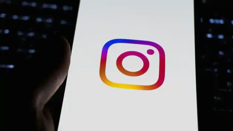 Imagen 1 de Meta confirma que Instagram eliminará el cifrado de extremo a partir del 8 de mayo.