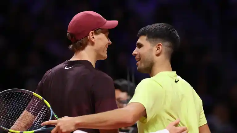 Imagen 1 de Jannik Sinner gana Indian Wells y reduce la brecha con Carlos Alcaraz en el ranking ATP tras sumar 1000 puntos.
