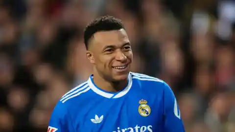 Imagen 1 de Mbappé y Bellingham, novedades del Madrid para viajar a Manchester