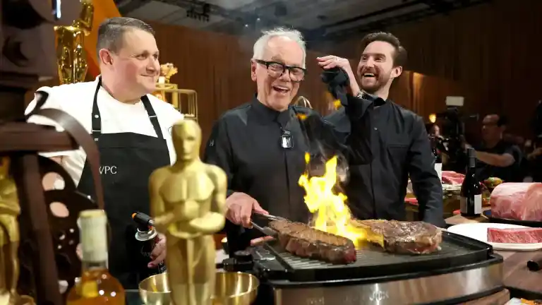 Imagen 1 de Wolfgang Puck prepara el menú exclusivo para la cena de los premios Oscar 2026