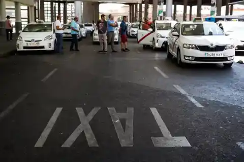 Imagen 1 de Los taxistas inician los trámites para solicitar los coeficientes que permitan adelantar su jubilación