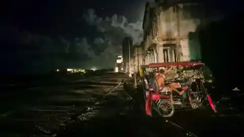 Imagen 1 de Cuba sufre un colapso de la red eléctricca que deja a toda la isla sin luz