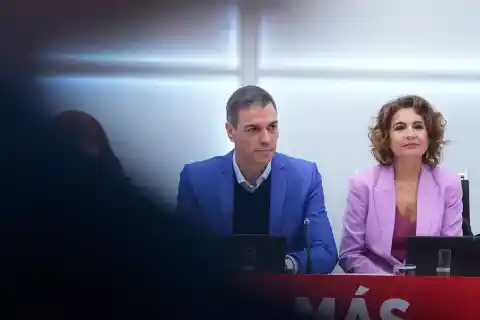 Imagen 1 de El 15-M cambia el ánimo socialista pero no asegura victoria en Andalucía