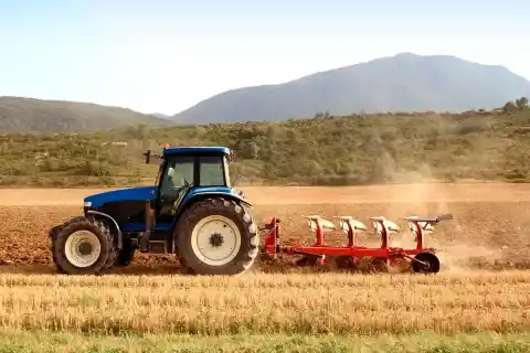 Imagen 1 de Organizaciones agrarias piden ayudas tras subida del 15% en gasóleo agrícola