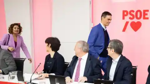 Imagen 1 de Sánchez se queda sin margen para que Montero presente los Presupuestos en el Congreso antes de irse a Andalucía