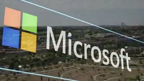 Imagen 1 de Microsoft Ibérica proyecta ingresos de 2.300 millones con un alza del 13% impulsada por la nube y la IA.