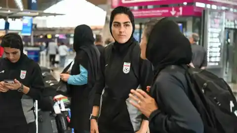 Imagen 1 de El temor prevalece y la mayoría de los futbolistas iraníes regresan a sus hogares.
