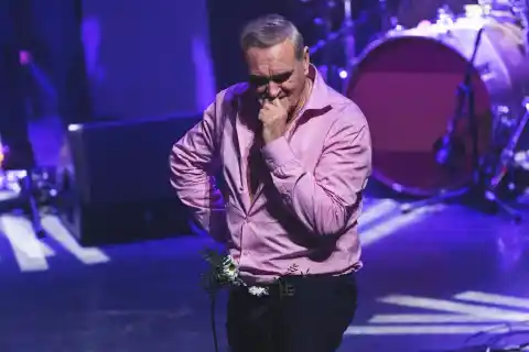 Imagen 1 de Morrisey cancel·la 384 concerts i arriba a les Falles
