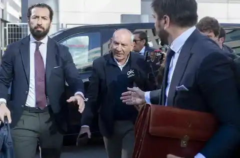 Imagen 1 de José Ángel González llega al juzgado tranquilo para declarar