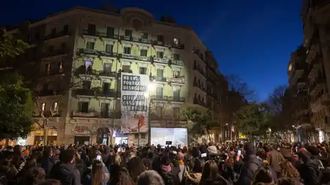 Imagen 1 de Barcelona alojará a residentes de Vallcarca en la Casa