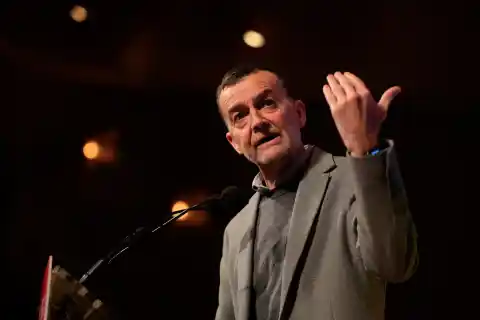 Imagen 1 de Maíllo propone a los partidos de Sumar acelerar la elección del líder a antes de mayo
