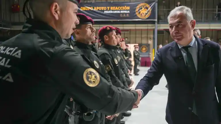 Imagen 1 de Sevilla activa nueva unidad de élite policial con 36 agentes para reforzar la seguridad urbana