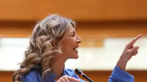 Imagen 1 de Yolanda Díaz justifica que su viaje a los Oscars fue para defender y apoyar al cine español