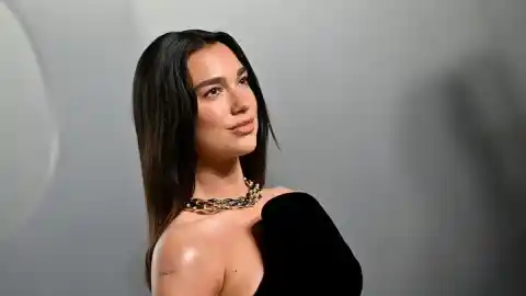 Imagen 1 de Dua Lipa se pronuncia contundente como pocos sobre el 'caso Epstein': "Es como poner todo bajo una especie de velo"