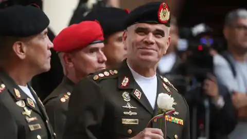 Imagen 1 de El chavismo destituye a Vladimir Padrino como ministro de Defensa