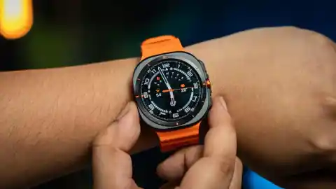 Imagen 1 de Samsung reduce el precio del Galaxy Watch Ultra a su nivel más bajo histórico