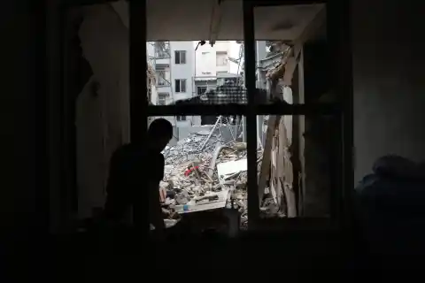 Imagen 1 de Estación de números V32 emite cifras en Irán tras ataque