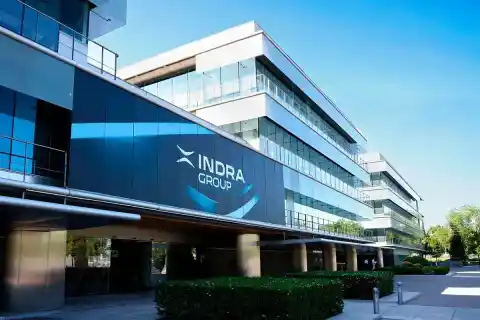 Imagen 1 de Indra vuelve a caer en el Ibex