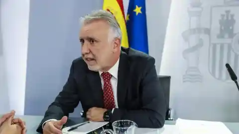 Imagen 1 de El Gobierno prorrogará un año la modificación legislativa para la reubicación de menores no acompañados