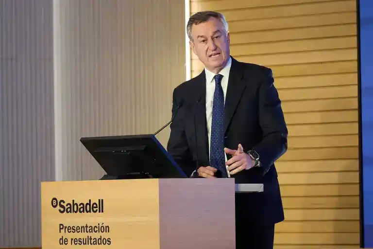 Imagen 1 de Sabadell impulsa el negocio de entidades religiosas