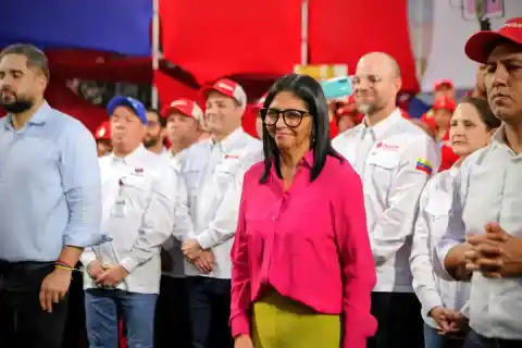 Imagen 1 de Delcy Rodríguez acelera la salida de los leales al chavismo en medio de los halagos de Donald Trump
