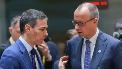 Imagen 1 de Sánchez y Merz sellan la paz en cumbre europea antes